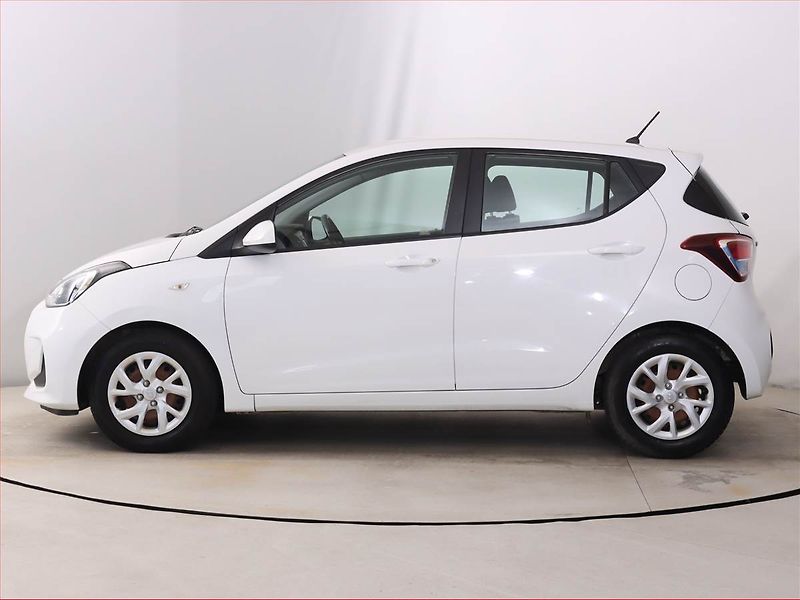Hyundai i10 (2019) 1.0, Serv.kniha, Tempomat - fotka 3 z 15