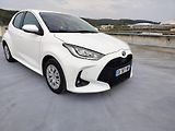 Toyota Yaris 1.5 hybrid - náhled 1