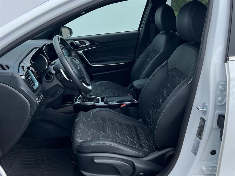 Kia XCeed 1,6 T-GDi 132kW 7DCT STEEL EDI - fotka 11 z 26