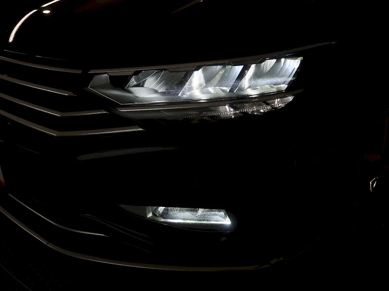 Volkswagen Passat (2023) ELEGANCE 2.0TDI 110KW DSG - fotka 36 z 40