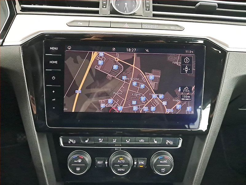 Volkswagen Passat (2018) 2.0 TDI, 4X4, Automat, Kůže - fotka 13 z 25