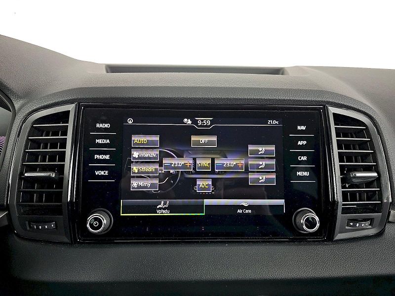 Škoda Karoq (2024) 1.5TSI 110kW DSG Selection - fotka 14 z 31