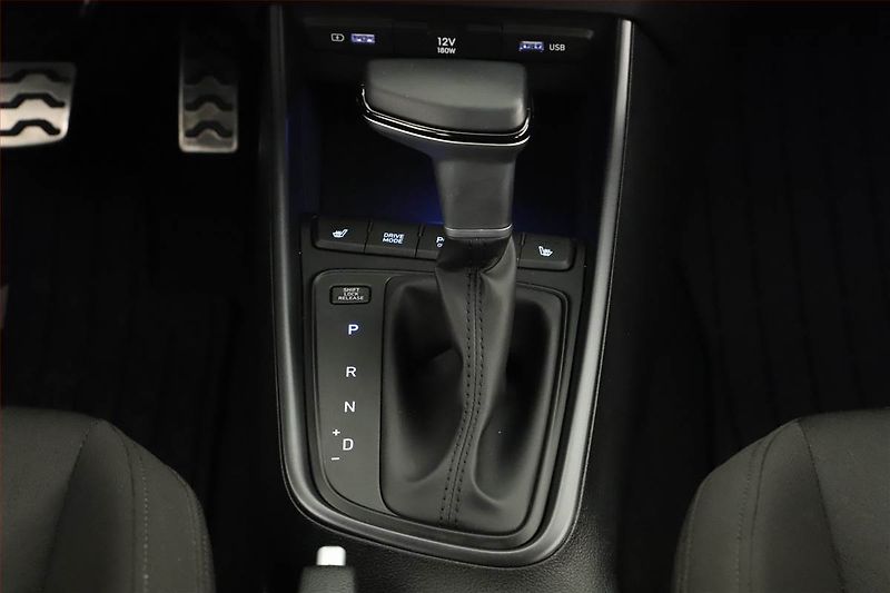 Hyundai Bayon (2024) 1.0 T-GDI, Automat, ČR,1.maj - fotka 12 z 14