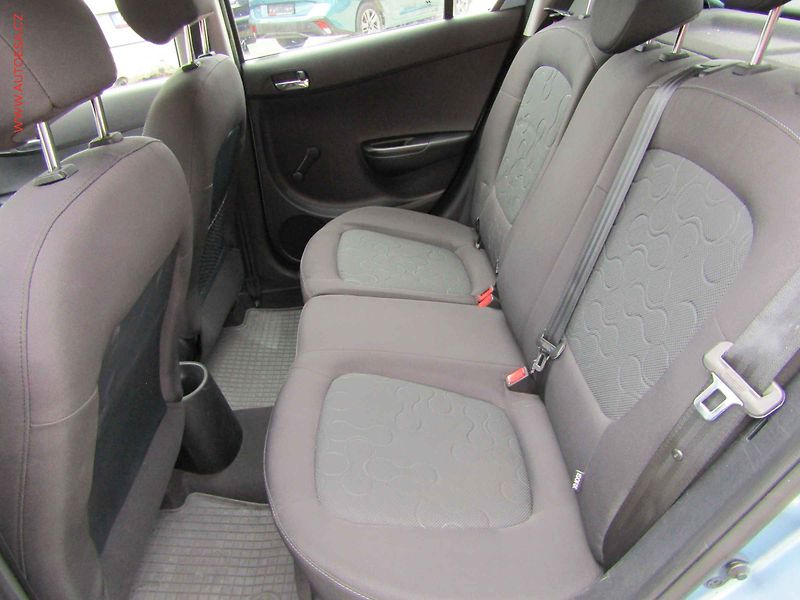 Hyundai i20 (2010) 1.2 i, ČR - fotka 10 z 16