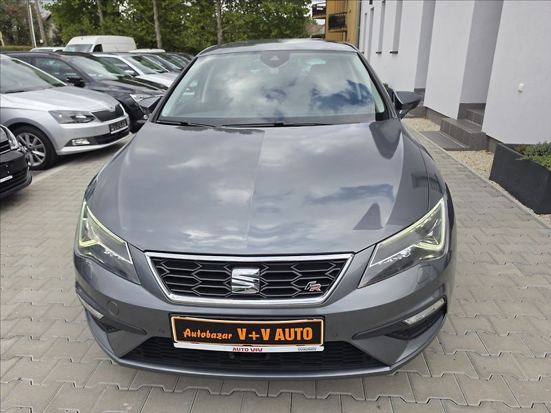 Seat Leon 1,4 TSi 92KW FR LED NAVI KŮŽE - fotka 2 z 49
