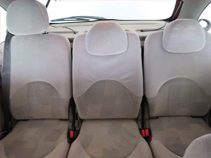 Citroën Xsara Picasso (2005) 1.8 16V, po STK, Klima - fotka 10 z 14
