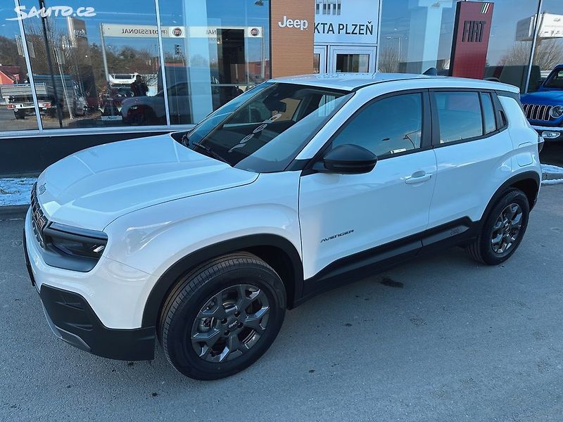 Jeep Avenger (2025) Longitude 1.2 Turbo E-hybrid - fotka 2 z 12