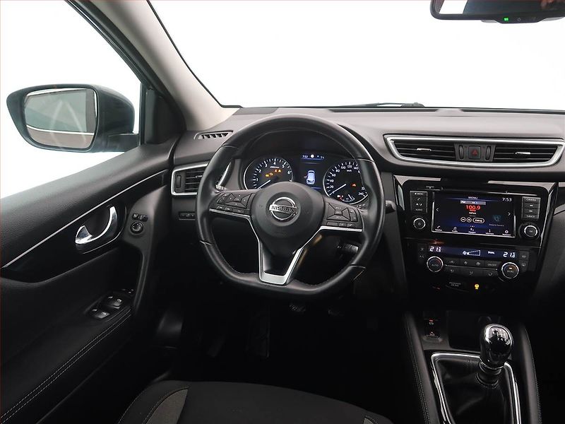 Nissan Qashqai (2020) Acenta 1.3 DIG-T, Serv.kniha - fotka 7 z 16