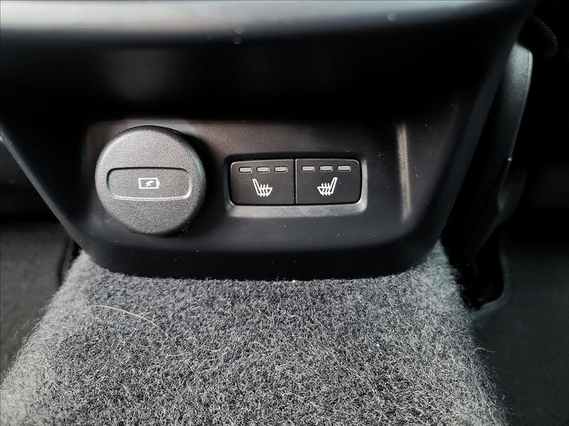Polestar 2 Zálohováno!300kw,AWD,MATRIX,SO - fotka 28 z 40