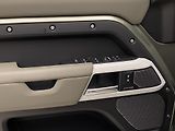 Land Rover Defender D250 X-DYNAMIC SE AWD AUT - náhled 29