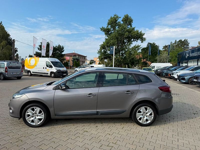 Renault Mégane Kombi Authentique 1.6 16V 100 - fotka 5 z 21
