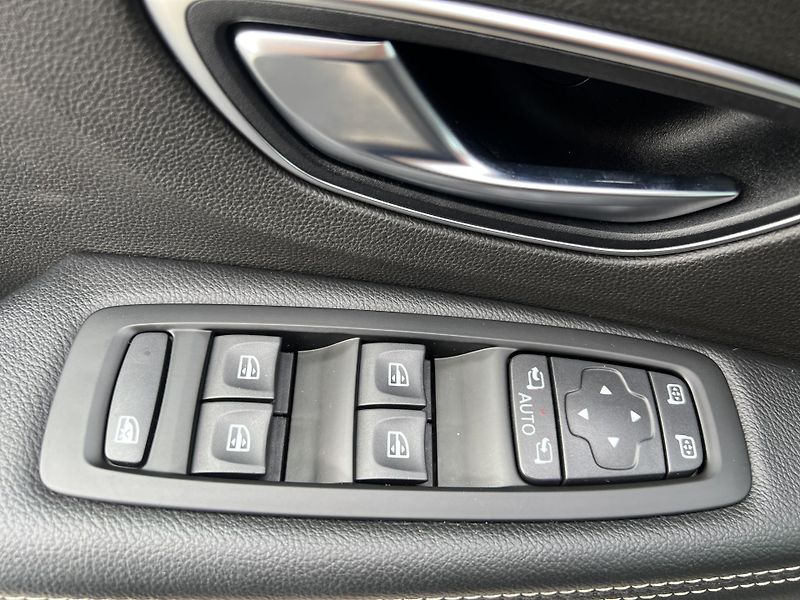 Renault Scénic Intens 1.5DCi KLIMA PŮVOD ČR - fotka 12 z 48