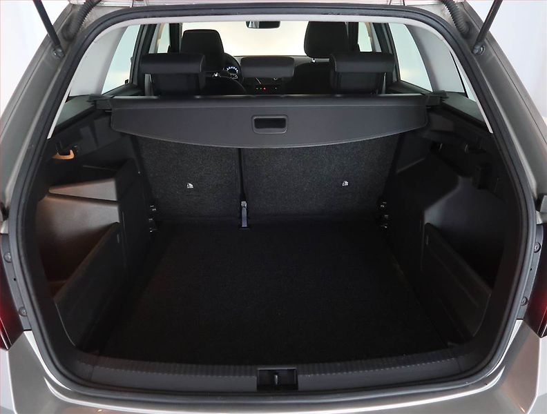 Škoda Fabia (2018) Style 1.0 TSI, Navi, Tempomat - fotka 14 z 20