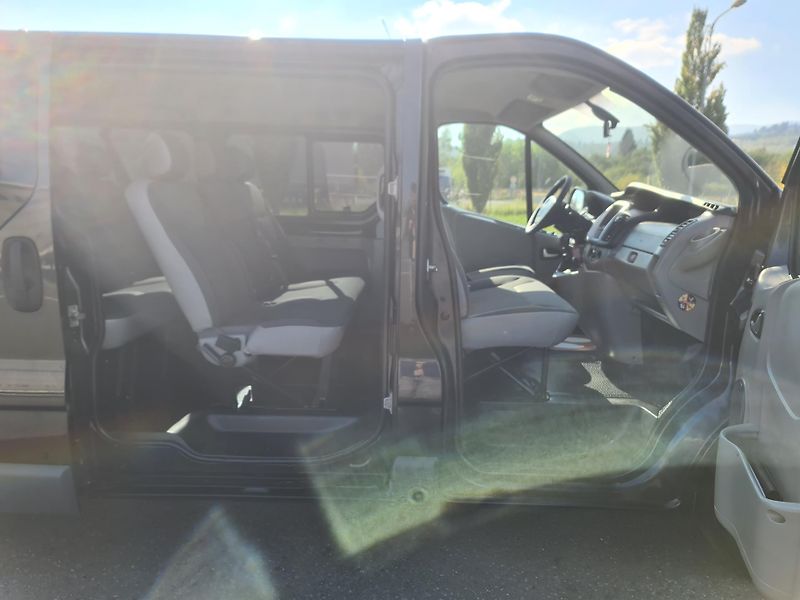 Opel Vivaro (2012) LONG 2.0 CDTi HRADEC KRÁLOVÉ - fotka 13 z 89