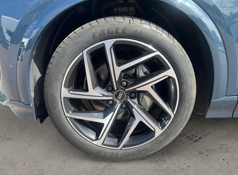 Audi Q6 e-tron Q S-Line 360k Pano Vzduch Taž. - fotka 5 z 18