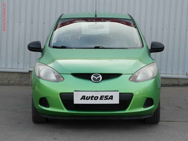 Mazda 2 (2008) 1.3 i, ČR - fotka 2 z 13
