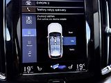 Volvo XC60 B4 AWD (nafta) // REZERVACE - náhled 40