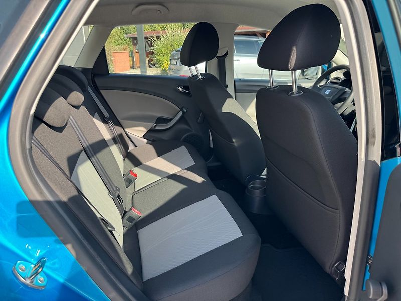 Seat Ibiza (2013) Chili 1,2 TSI 63 Kw - fotka 24 z 41