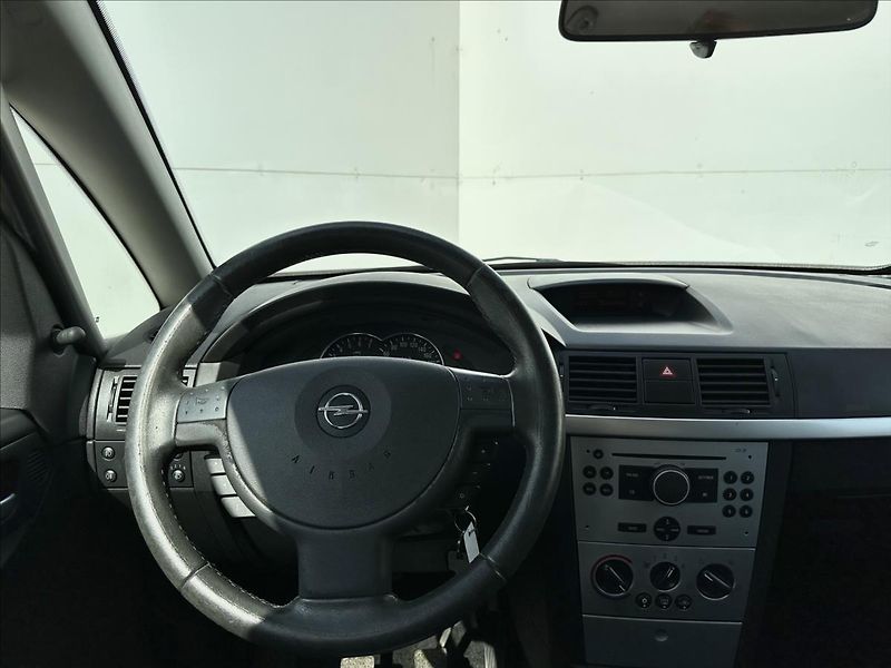 Opel Meriva 1,6 i CNG Klima Alu - fotka 15 z 30
