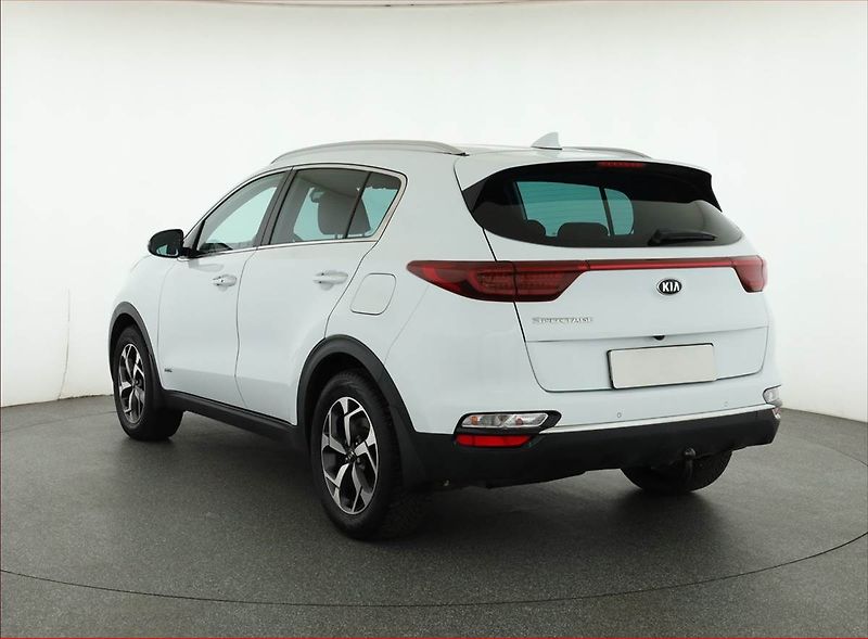 Kia Sportage (2019) 1.6 CRDi, 4X4, Automat, ČR - fotka 4 z 20