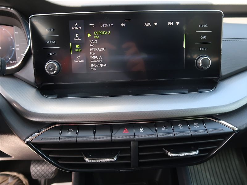 Škoda Octavia 2,0 TDi,1majČR,Serv.kn.,DPH - fotka 14 z 26