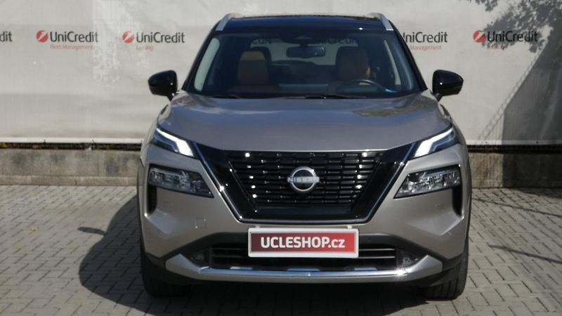 Nissan X-Trail e-POWER e-FORCE 4WD - 213 k TE - fotka 2 z 26