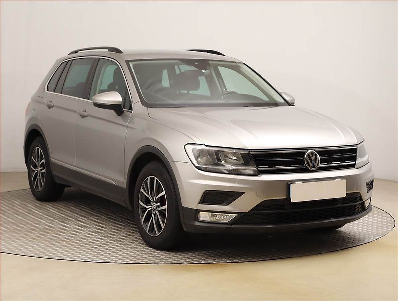 Volkswagen Tiguan (2016) Comfortline 2.0 TDI, Navi - fotografie inzerátu
