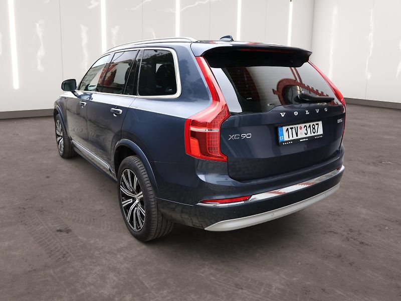 Volvo XC90 (2022) Inscription, B5 AWD - fotka 2 z 26