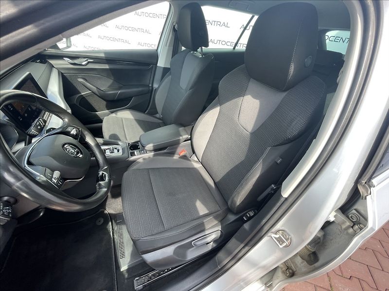 Škoda Octavia 1,0 TSi,81kW,E-Tec, STK 5/28 - fotka 11 z 25
