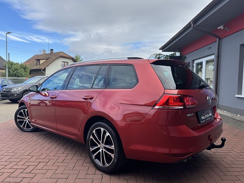 Volkswagen Golf (2016) 1.4TSi Lounge Navi Digi Klima - fotka 3 z 49