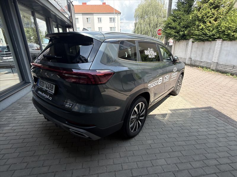 Chery Tiggo 8 PHEV 1,5   Unique - fotka 7 z 11