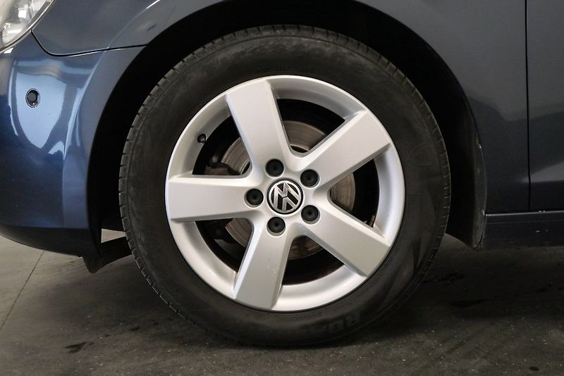 Volkswagen Golf - fotka 10 z 24