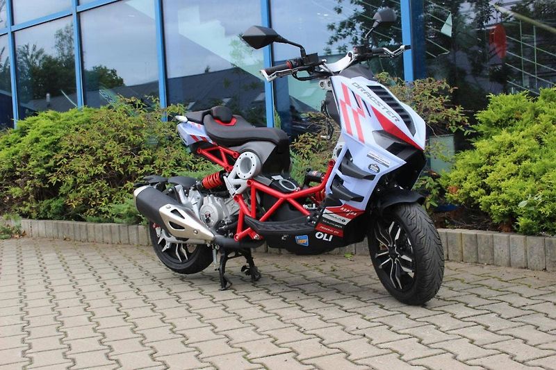 Italjet Dragster 125 (2025) GRESINI TEAM SKLADEM - fotka 1 z 9