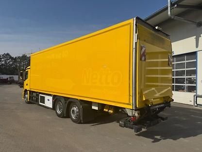 Mercedes-Benz (2019) 2540 6x2 chlaďák EURO 6 - fotka 3 z 15