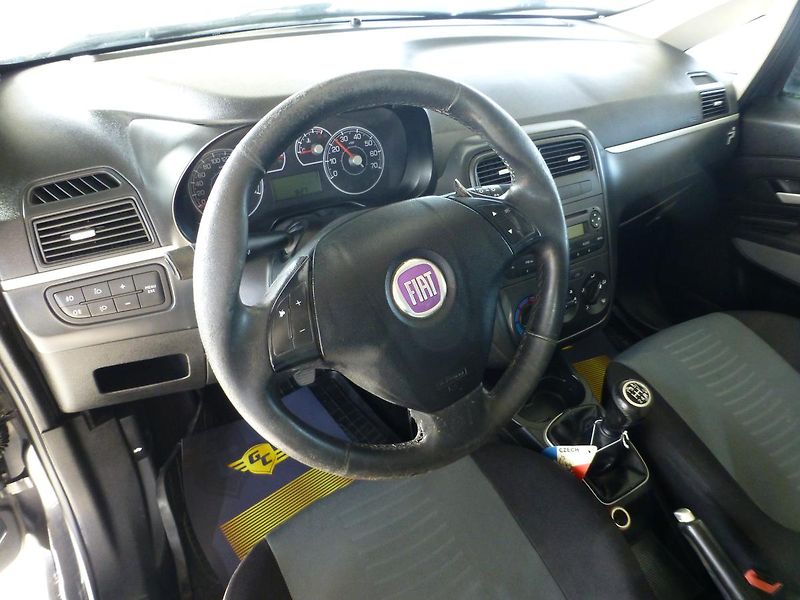 Fiat Punto (2008) 1,3JTD*KLIMATIZA*+SADA ALU KOL - fotka 11 z 24