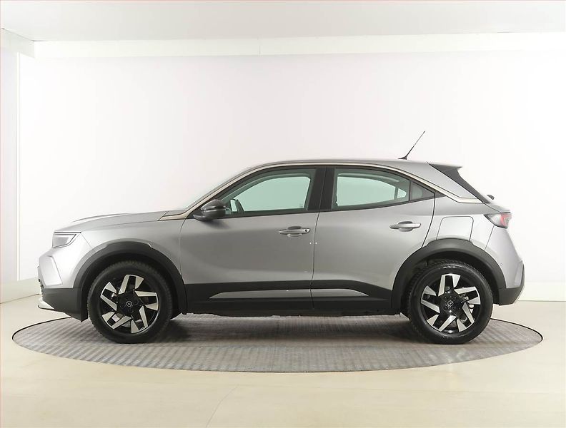 Opel Mokka (2022) Electric 50 kWh, SoH 99% - fotka 3 z 24