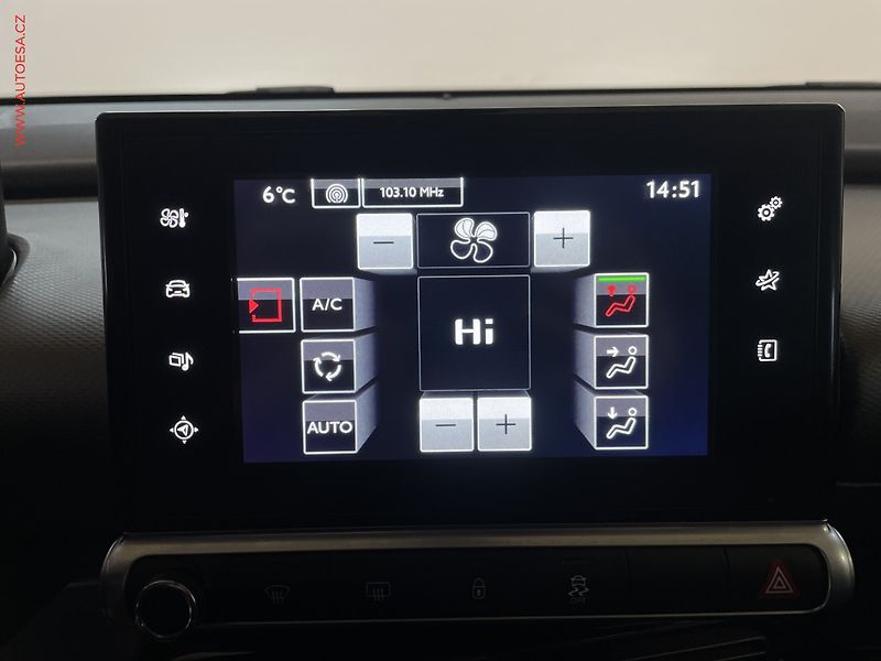 Citroën C4 Cactus (2016) 1.2PT, Shine - fotka 15 z 16