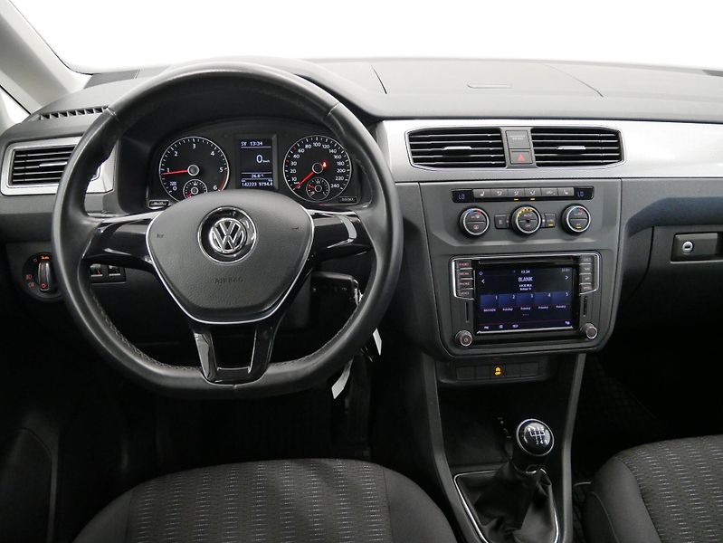 Volkswagen Caddy - fotka 16 z 24