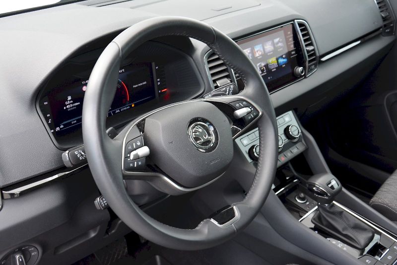 Škoda Karoq (2024) 1.5 TSI 110 kW TOP Selection D - fotka 9 z 29