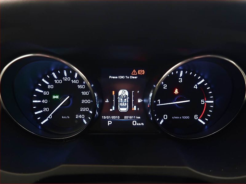 Land Rover Range Rover Evoque (2015) eD4, 4X4, Automat, Serv.kniha - fotka 11 z 16