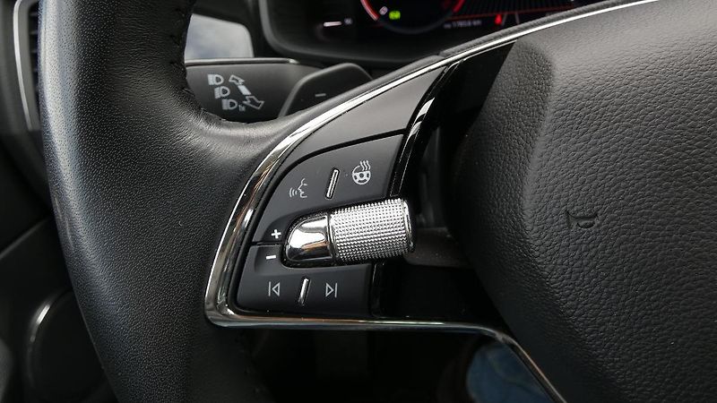 Škoda Kodiaq 2.0 TDI 147 kW L&K 4x4 DSG - fotka 12 z 28
