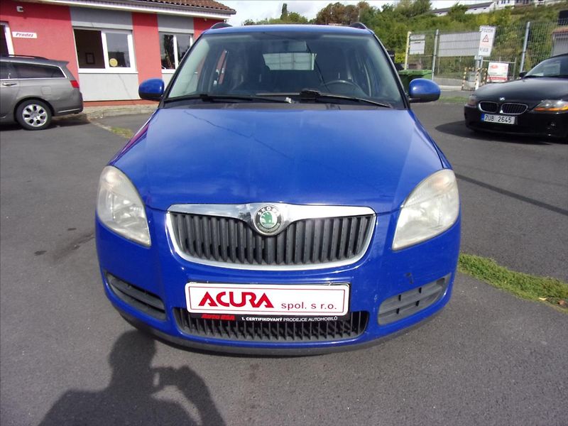 Škoda Fabia 1,4 16V - fotka 8 z 25