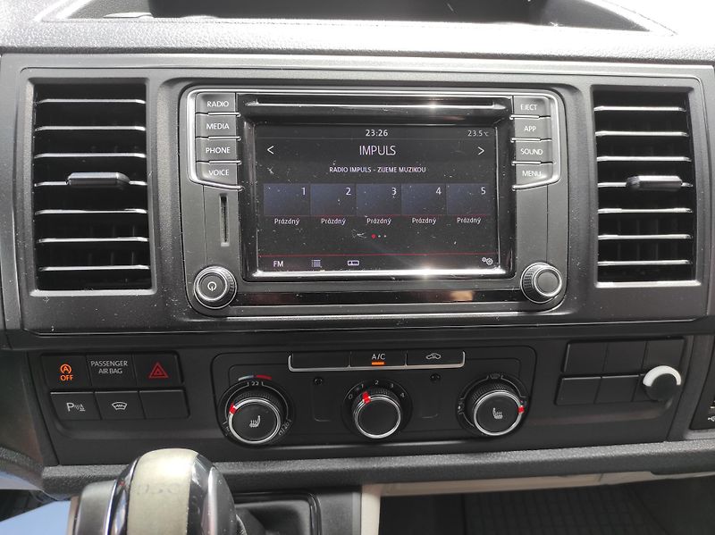 Volkswagen Transporter 2,0TDi DSG,Long,Dílna,2xDveře - fotka 19 z 39