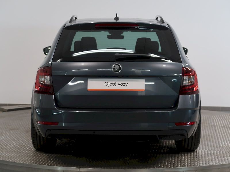 Škoda Octavia (2020) STYLE 2.0TDI 110KW DSG PANORAM - fotka 9 z 47