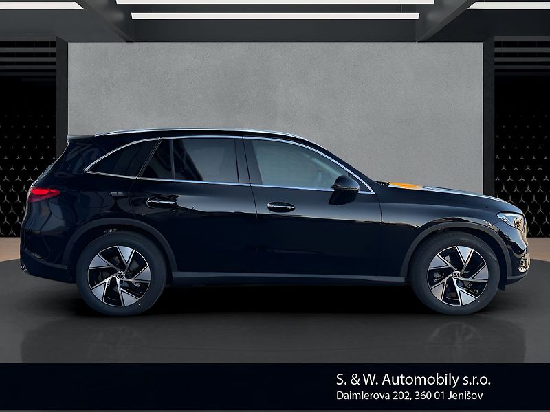 Mercedes-Benz GLC 200 d 4MATIC - fotka 4 z 35