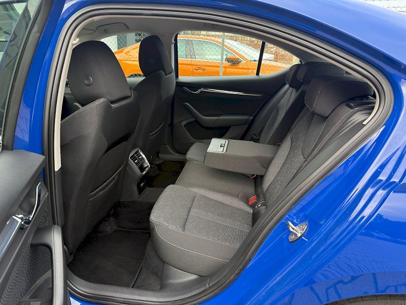 Škoda Octavia (2023) 1.5 TSI 110 kW DSG Style - fotka 10 z 25
