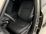 Land Rover Defender 110 D250 X-DYNAMIC SE AWD AUT  - náhled 15