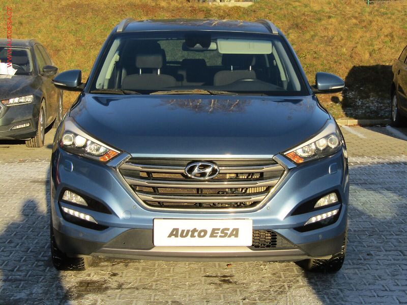 Hyundai Tucson (2016) 2.0 CRDi 4x4, AT, navi - fotka 2 z 20