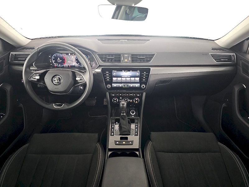 Škoda Superb (2023) 2.0TDi 147kW 4x4 STYLE EXTRA W - fotka 8 z 30