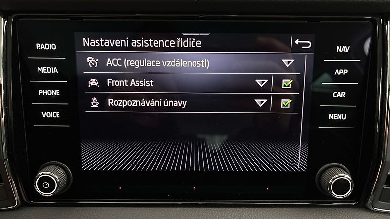 Škoda Kodiaq 2.0 TDI DSG 4x4 Style - fotka 26 z 28